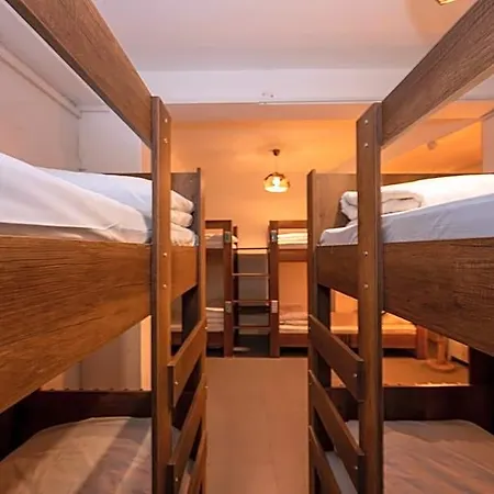 Hostel Taksim Square
