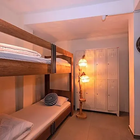 Hostel Taksim Square