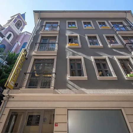 Taksim Square Hostel