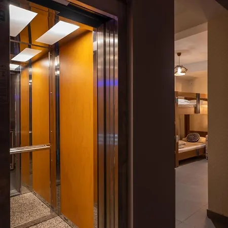 Taksim Square * Isztambul